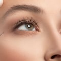 I vantaggi di un effetto lifting immediato del contorno occhi per ridurre l'infiammazione